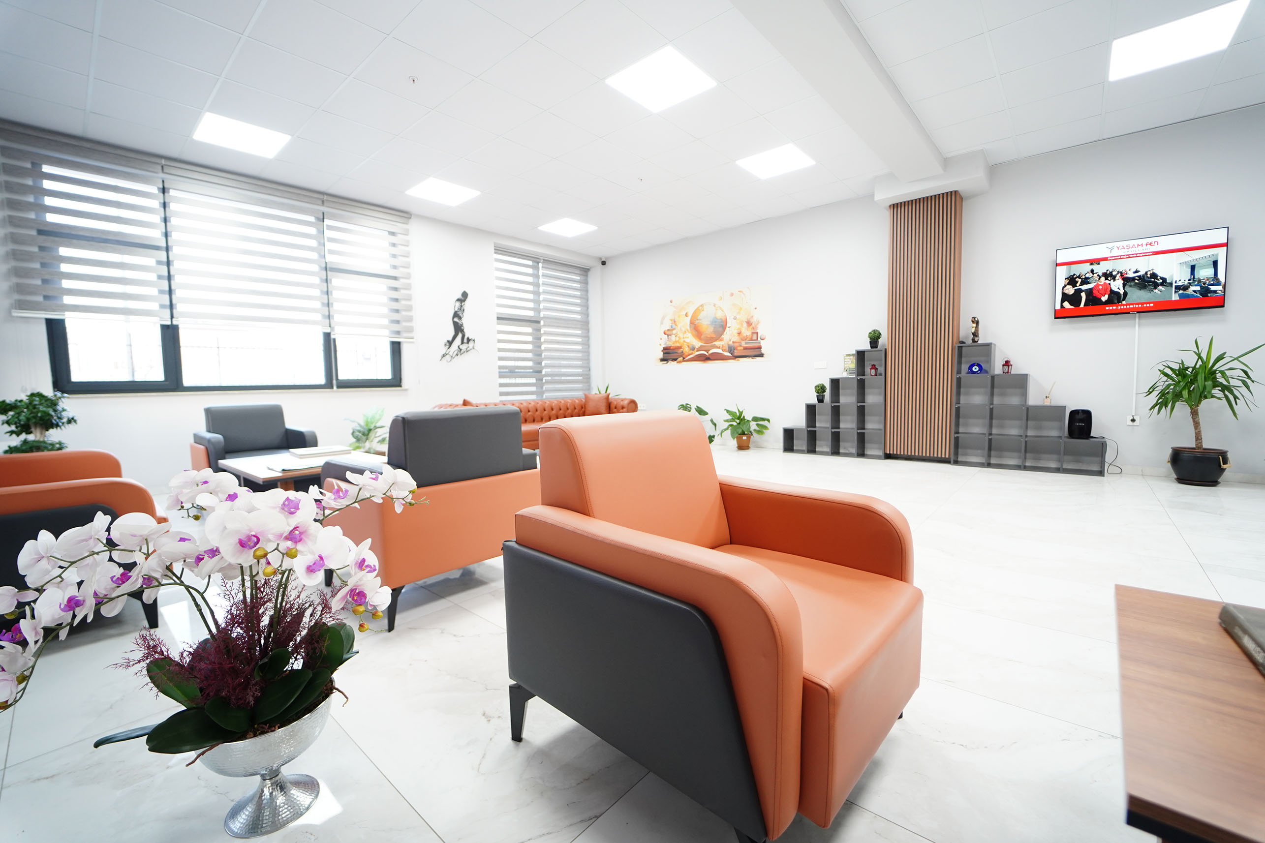 Kurumumuzdan Kareler