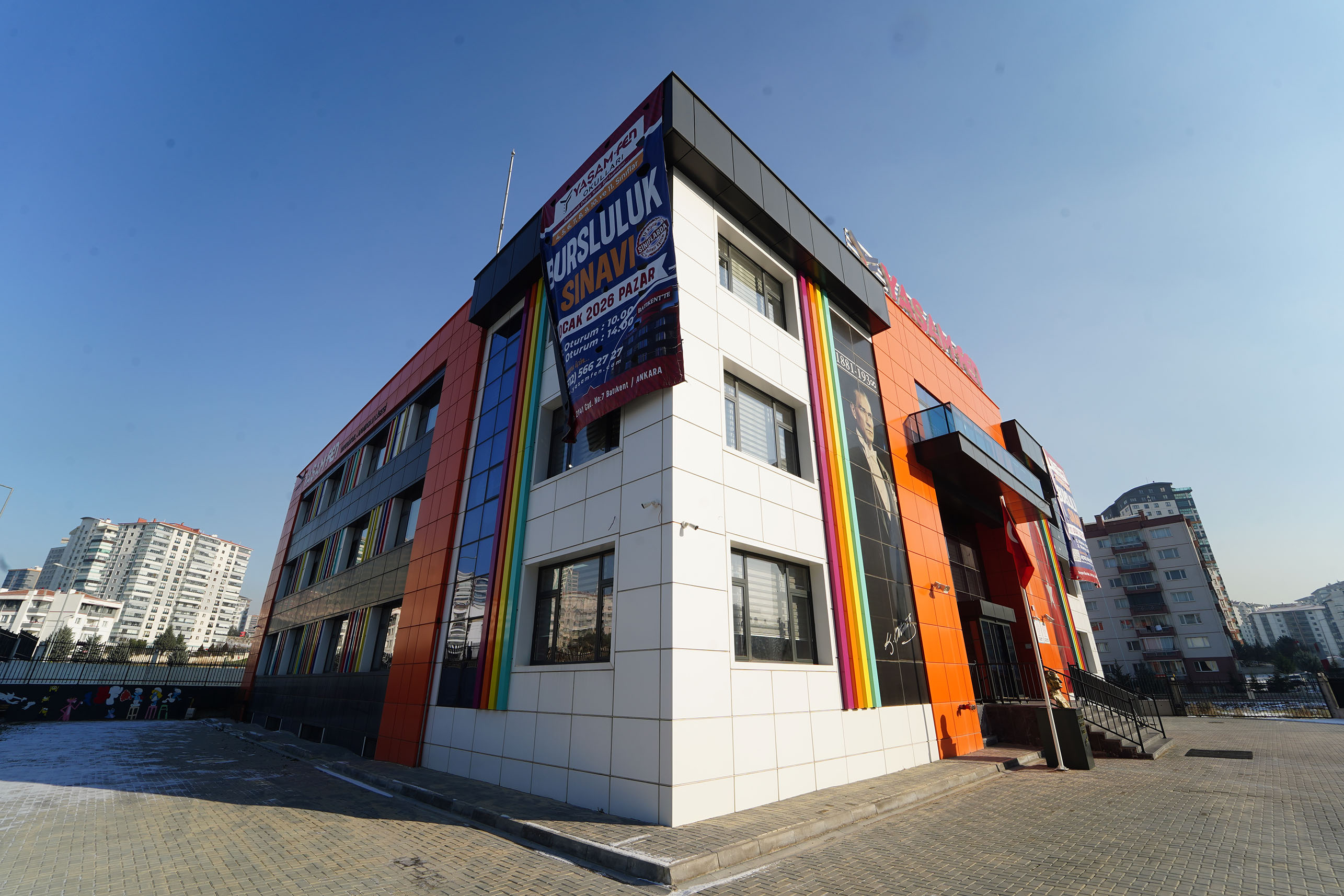 Kurumumuzdan Kareler